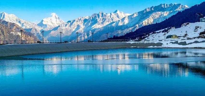 Auli Travel Guide: Enjoy a Peaceful Escape to Snow and Beautiful Views