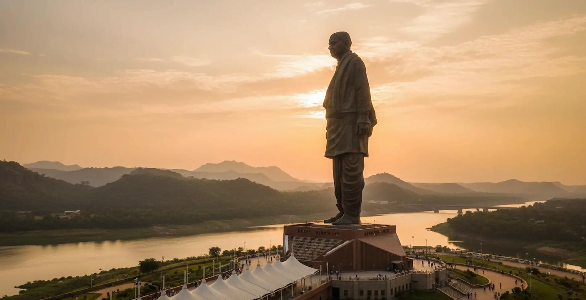 Vadodra Tour Packages promotional banner