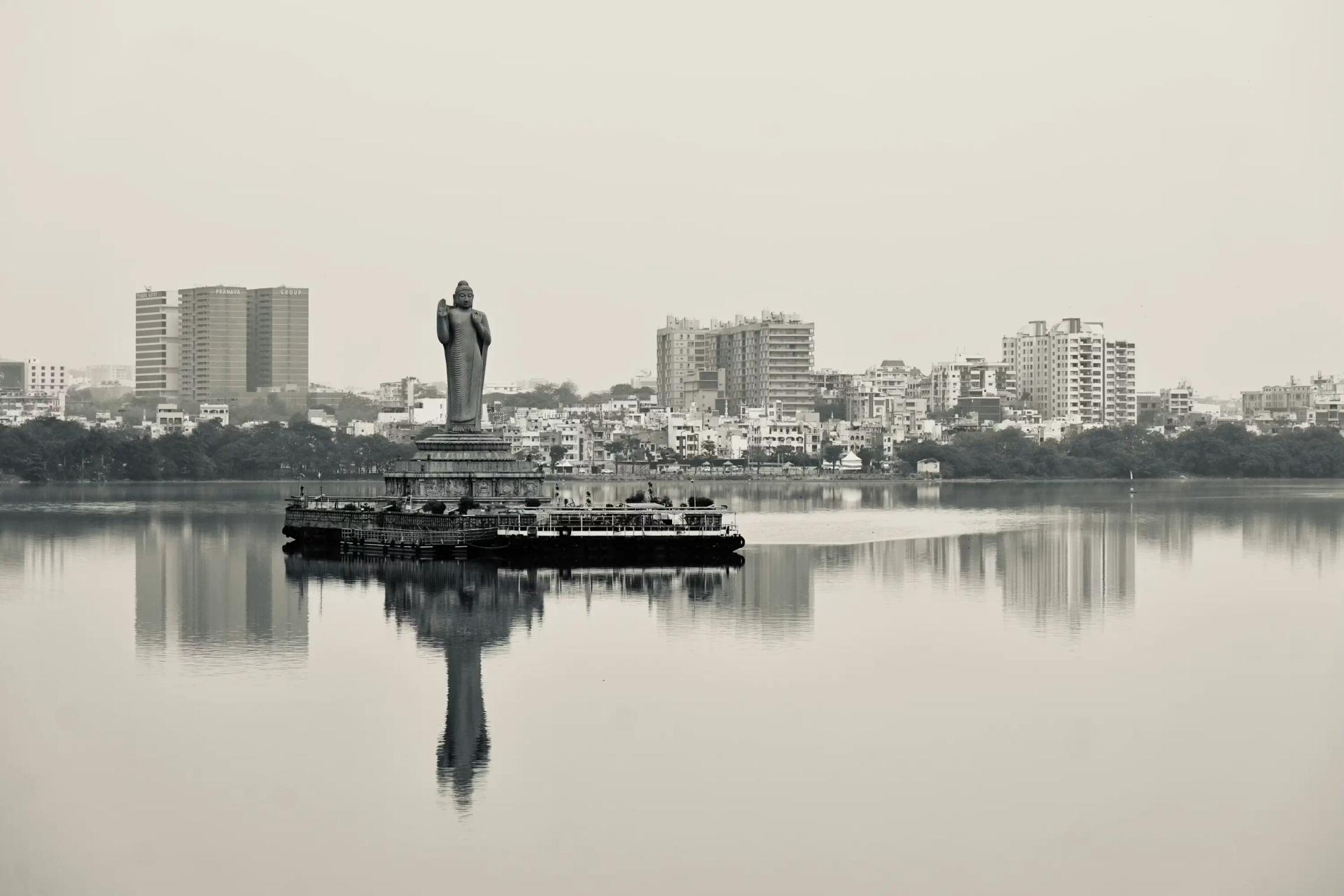 Hyderabad Tour Packages promotional banner