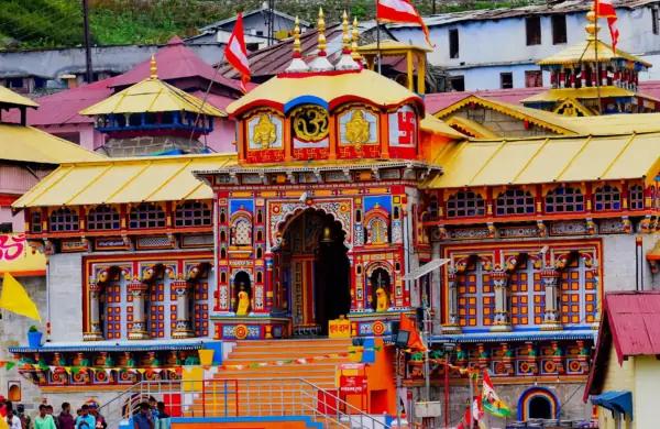 Badrinath Yatra Tour Packages promotional banner