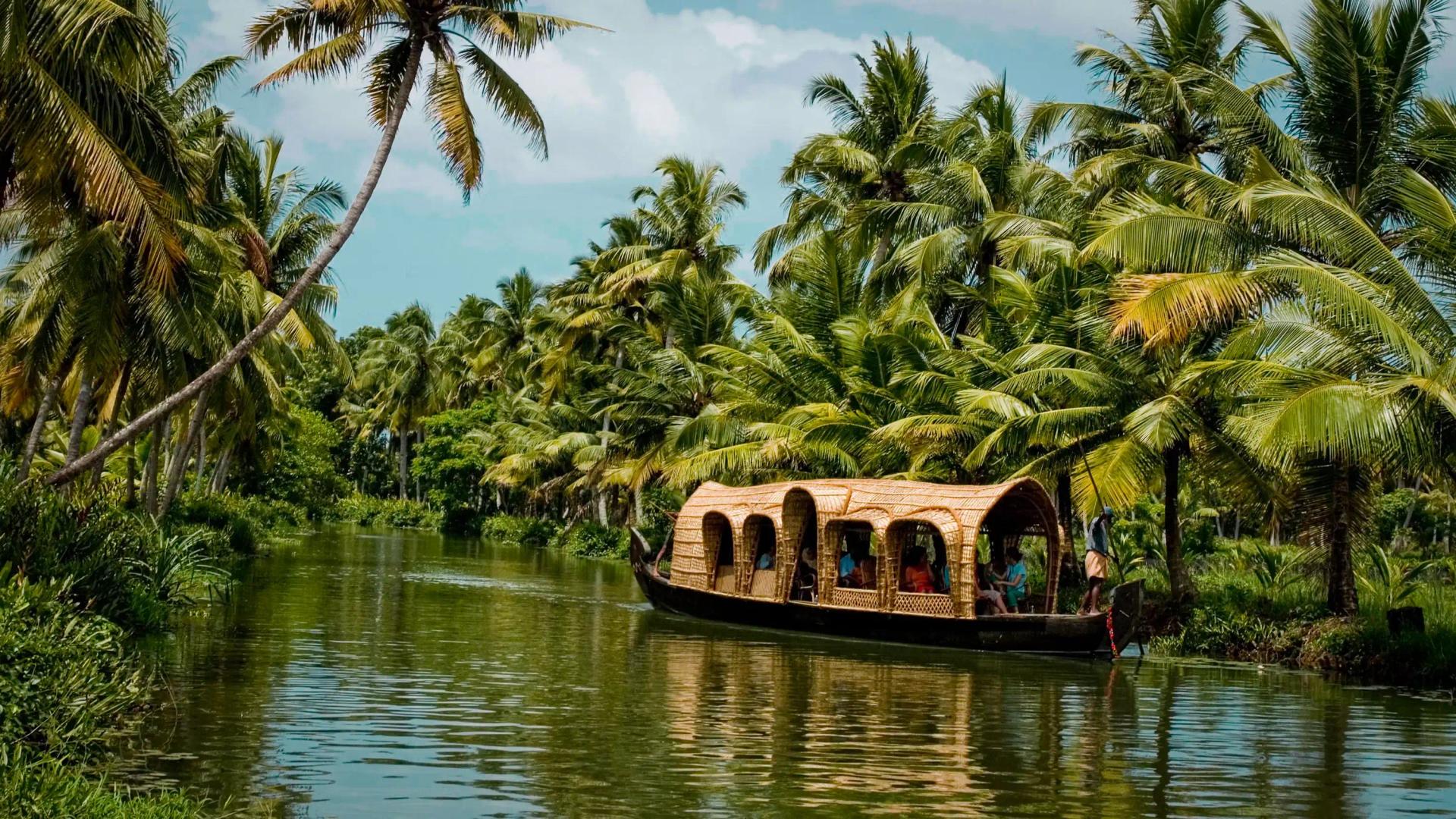 Kerala — The Complete Travel Guide 2026