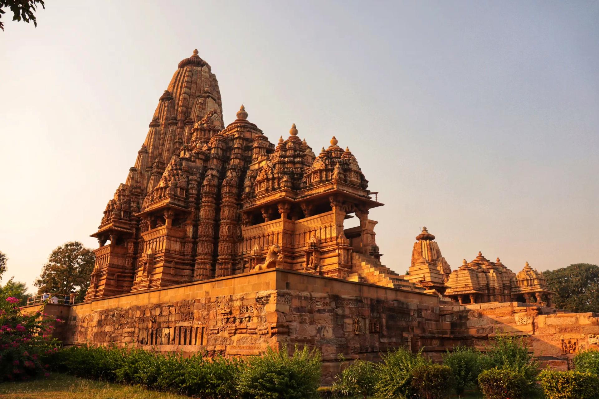 Central India Varanasi Tour Package - Traveler's favorite