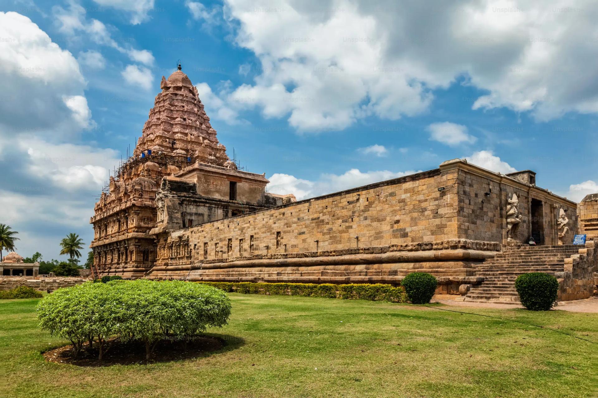 Tamil Nadu Tour Packages promotional banner