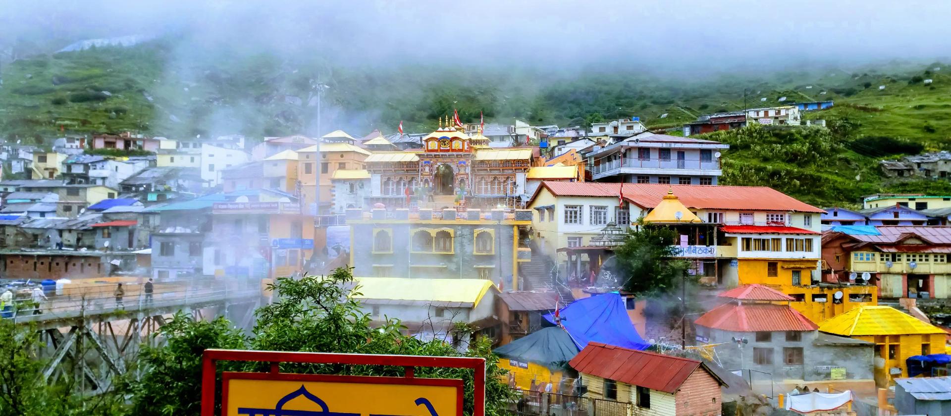 Badrinath Yatra Tour Packages promotional banner