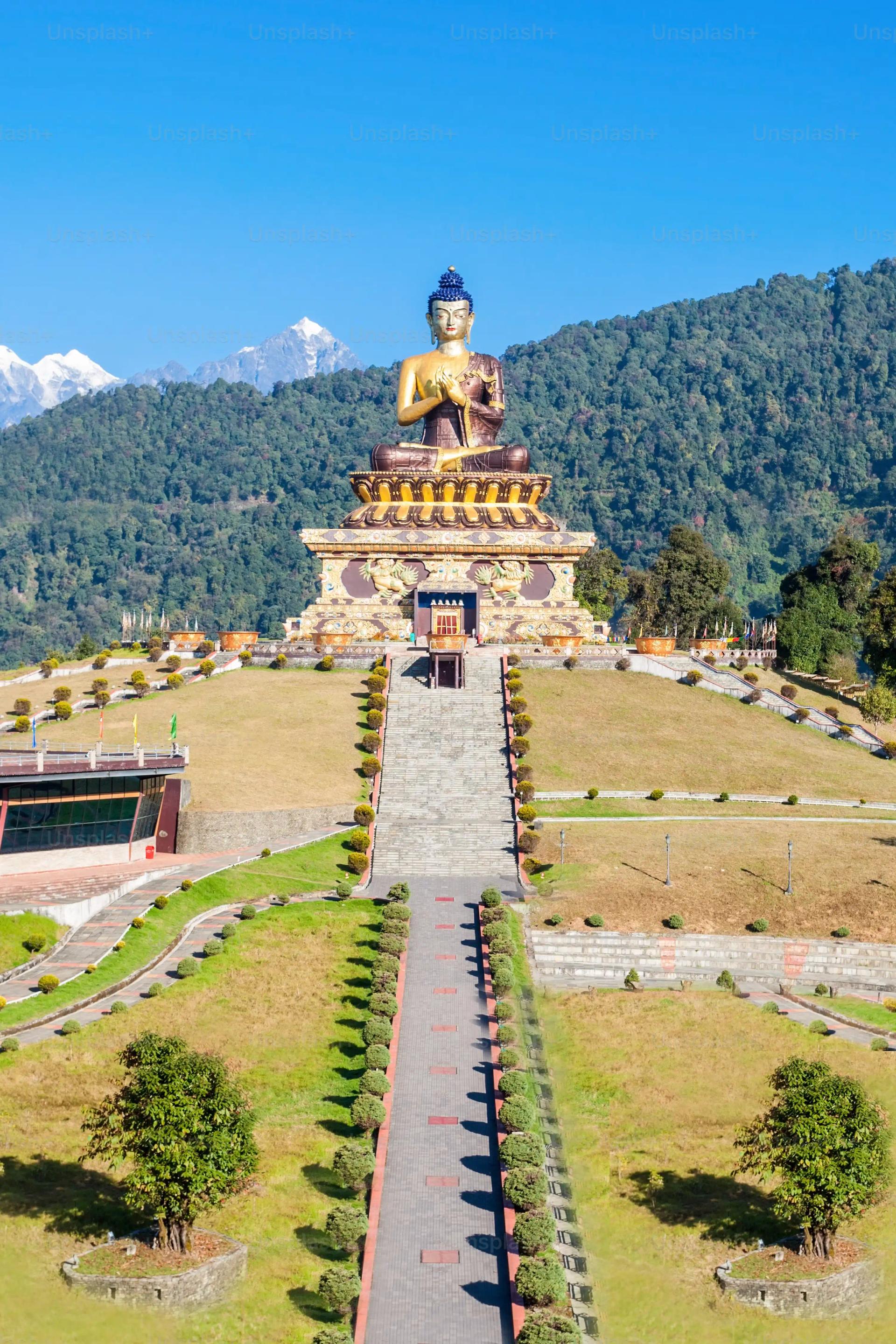 Gangtok Tour Packages promotional banner