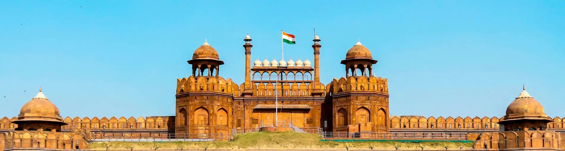 Delhi Tour Packages promotional banner