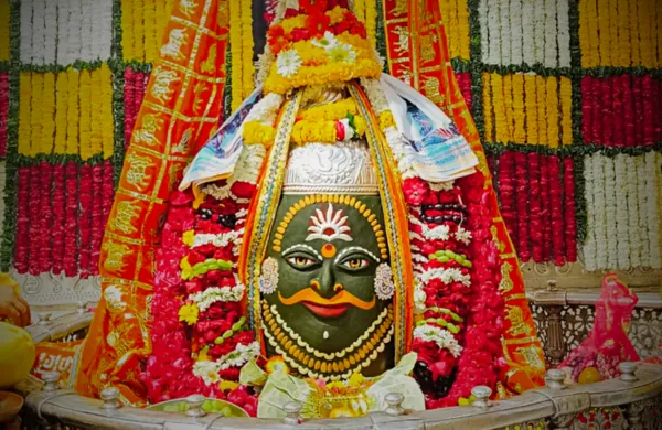 Madhya Pradesh Tour Packages promotional banner