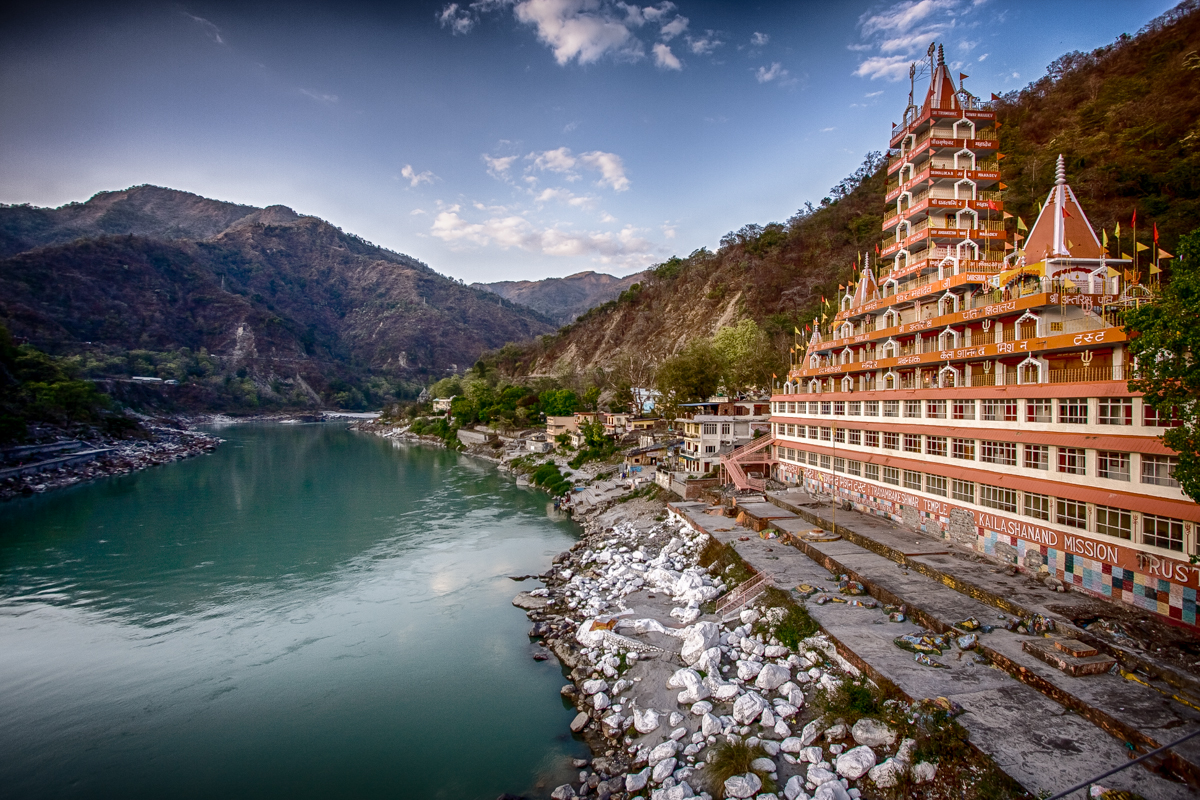 Rishikesh: Where Adventure, Spirituality, & Nature Come Alive at Once