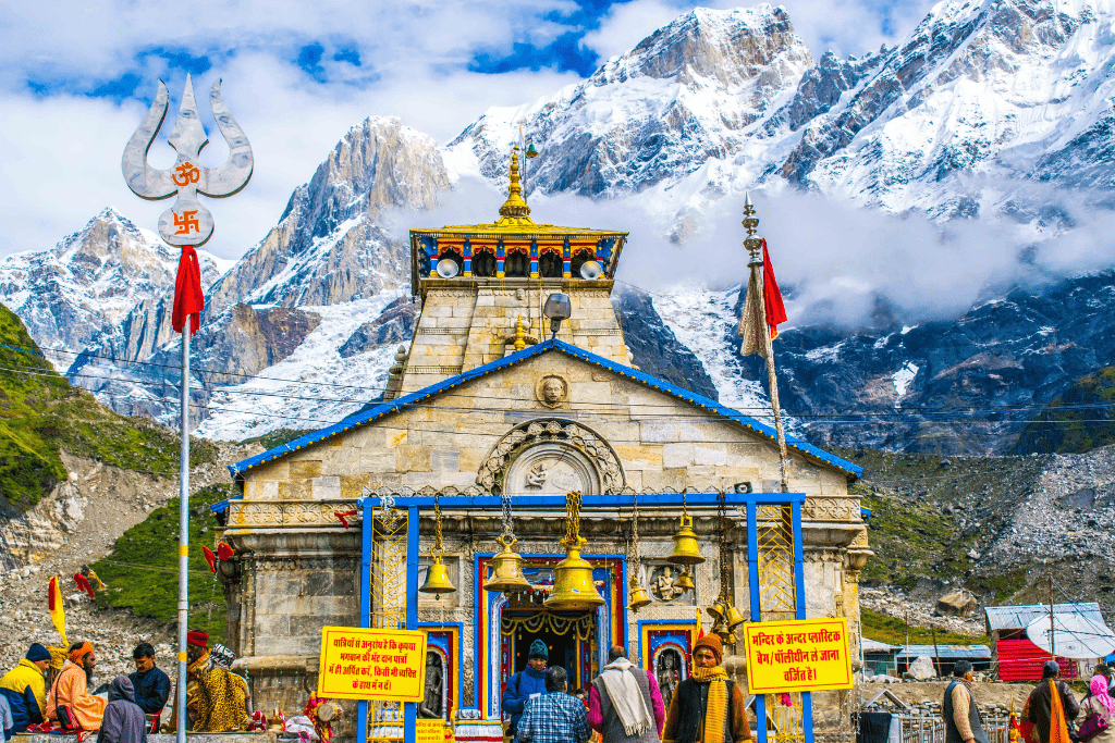 badrinath kedarnath tour package by helicopter from delhi